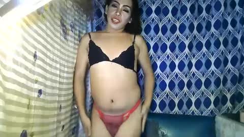Snapshot of valerie_sensual chatting on February 3, 2025, 1:30 am valerie_sensual online show from February 3, 2025, 1:30 am
