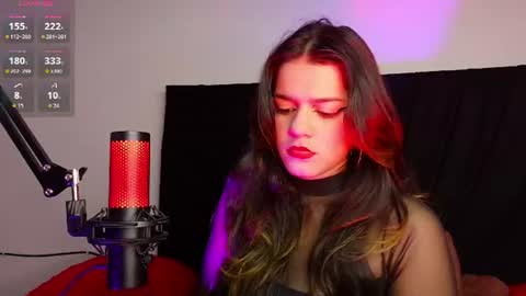 Snapshot of valeriekay__ chatting on July 7, 2026, 3:27 pm Valery online show from July 7, 2026, 3:27 pm