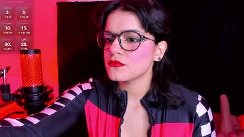 Snapshot of valeriekay__ chatting on July 22, 2026, 1:47 pm Valery online show from July 22, 2026, 1:47 pm