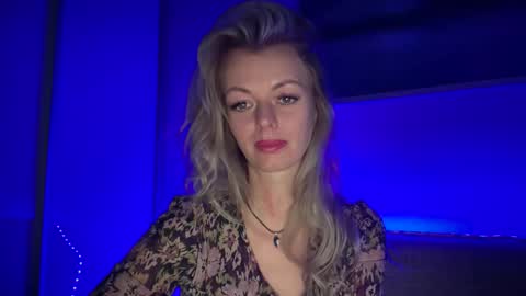 Snapshot of valerieluvsugar chatting on February 16, 2026, 3:52 pm Valerie online show from February 16, 2026, 3:52 pm