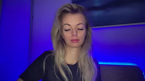 Snapshot of valerieluvsugar chatting on February 19, 2026, 11:50 am Valerie online show from February 19, 2026, 11:50 am