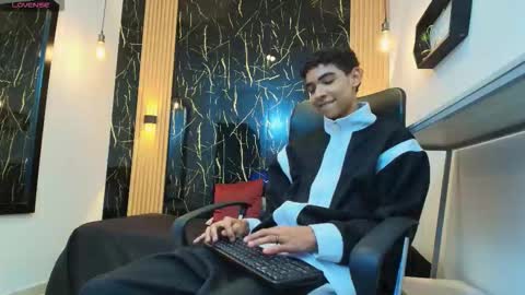 VALERIO  online show from March 5, 2026, 3:13 am