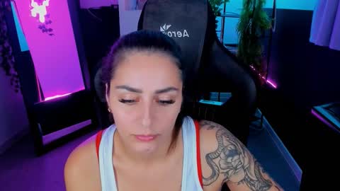 Snapshot of valeriiemills chatting on September 25, 2025, 2:54 pm Valerie online show from September 25, 2025, 2:54 pm