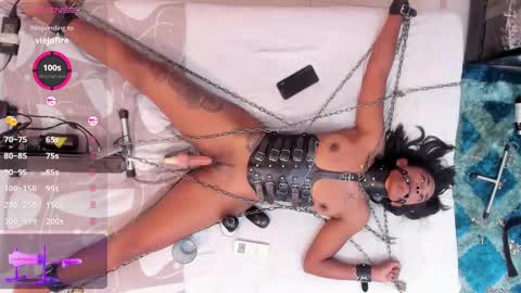 valeriix_ online show from February 20, 2025, 6:46 pm