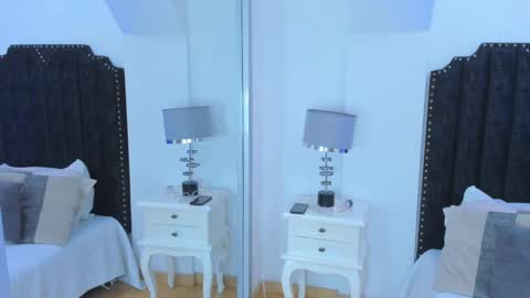   online show from December 5, 2024, 11:38 am