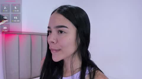 Cris  online show from September 17, 2025, 1:29 am