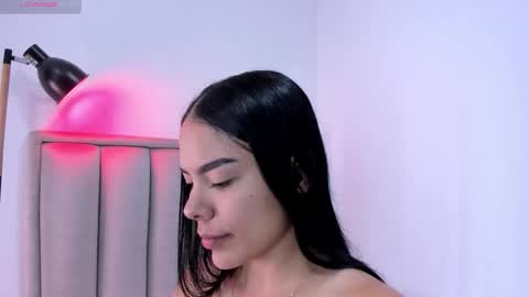 Cris  online show from March 16, 2026, 2:06 am