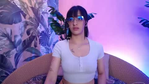 Snapshot of valery_blush chatting on April 22, 2026, 4:26 am valery_blush online show from April 22, 2026, 4:26 am
