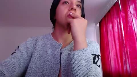 Valeria online show from June 4, 2026, 12:33 pm
