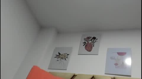 Snapshot of valery_sweet04 chatting on December 11, 2024, 9:52 am valery_sweet04 online show from December 11, 2024, 9:52 am