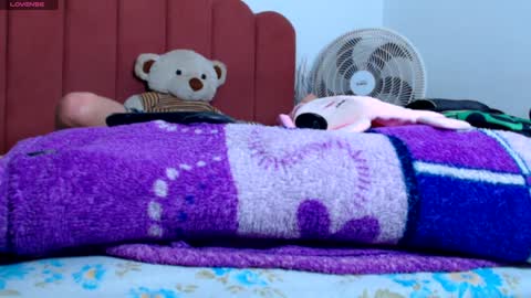 B V Naughty online show from January 17, 2025, 8:13 am