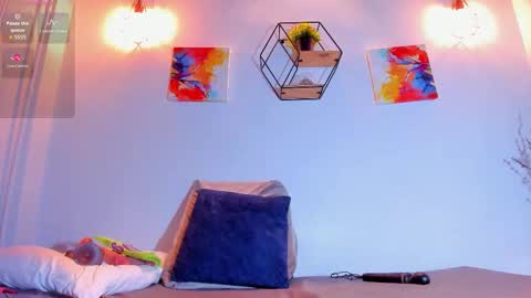 Valery  online show from November 14, 2025, 12:04 pm