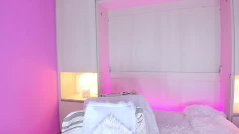 valerymeyerr online show from February 12, 2025, 7:34 am