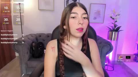 Snapshot of valeryn_darter chatting on November 26, 2025, 7:37 pm VALERYN online show from November 26, 2025, 7:37 pm