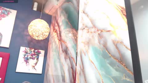 valery online show from September 24, 2025, 1:53 am