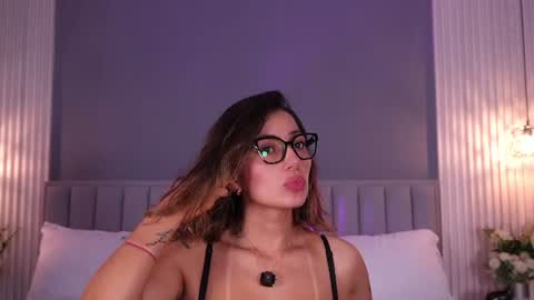 Carla online show from July 28, 2026, 3:21 pm