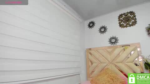 VALERIA online show from November 20, 2025, 5:34 pm