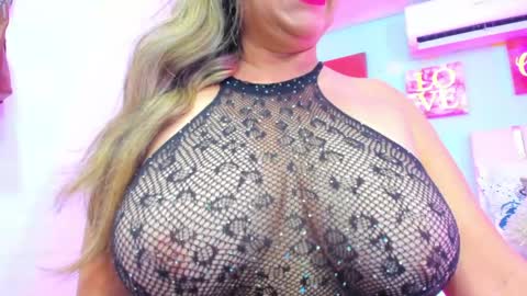 Valery online show from May 3, 2026, 1:33 am