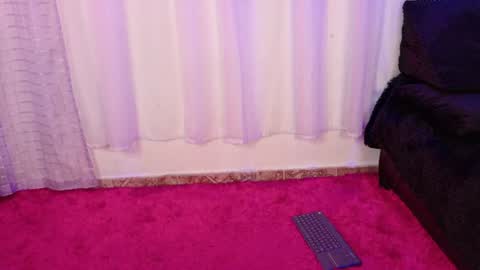 Snapshot of valerysnow_ chatting on July 5, 2026, 11:23 pm Valery online show from July 5, 2026, 11:23 pm