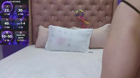 ValeryTunder online show from November 21, 2025, 11:14 pm