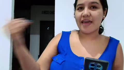 Snapshot of valesaenz chatting on July 27, 2026, 11:23 pm valesaenz online show from July 27, 2026, 11:23 pm