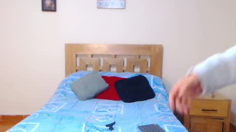 Sofia online show from February 13, 2025, 1:19 am