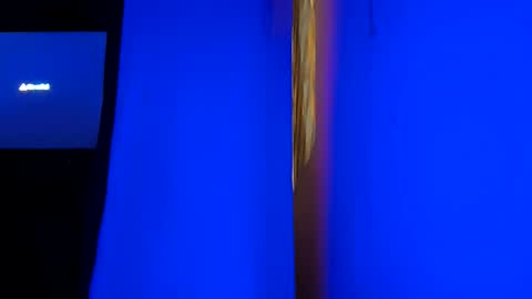 Snapshot of valetv2222 chatting on November 6, 2025, 12:44 am valetv2222 online show from November 6, 2025, 12:44 am