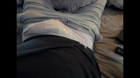 Snapshot of valhal2020 chatting on February 28, 2025, 11:23 pm Valhal online show from February 28, 2025, 11:23 pm