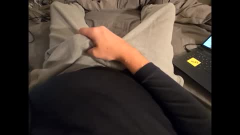 Snapshot of valhal2020 chatting on October 13, 2025, 3:50 am Valhal online show from October 13, 2025, 3:50 am