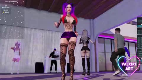 Snapshot of valkiriart chatting on February 19, 2025, 10:53 pm valkiriart online show from February 19, 2025, 10:53 pm