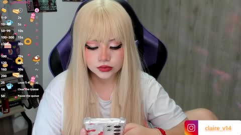 Snapshot of valkyrie_claire chatting on December 31, 2024, 11:39 pm Valkyrie claire online show from December 31, 2024, 11:39 pm
