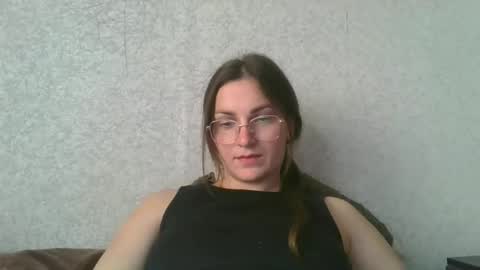 Snapshot of valleria21 chatting on May 25, 2026, 4:46 pm valleria21 online show from May 25, 2026, 4:46 pm