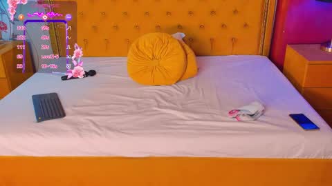 Snapshot of valleriejonnes chatting on March 3, 2025, 7:54 am Valerie Val V online show from March 3, 2025, 7:54 am