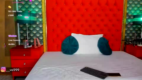 Snapshot of valleriejonnes chatting on September 20, 2025, 7:48 pm Valerie Val V online show from September 20, 2025, 7:48 pm