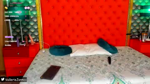 Valerie Val V online show from February 10, 2026, 7:51 pm