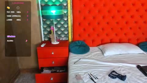 Valerie Val V online show from May 13, 2026, 5:38 am