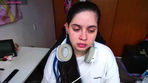 Im Violet online show from January 15, 2025, 9:20 pm