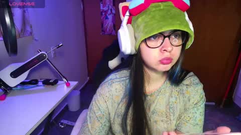 Im Violet online show from January 23, 2025, 11:36 pm