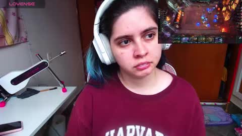 Im Violet online show from February 12, 2025, 7:56 pm