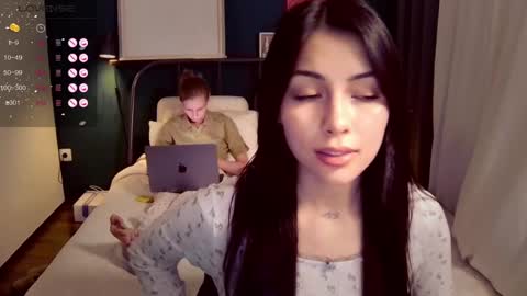Snapshot of valorant_girl chatting on April 20, 2026, 5:59 pm Little Devil online show from April 20, 2026, 5:59 pm