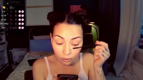 Snapshot of valorant_girl chatting on April 23, 2026, 5:48 pm Little Devil online show from April 23, 2026, 5:48 pm
