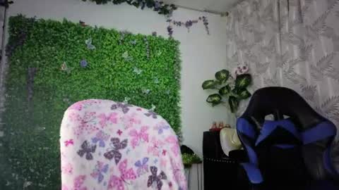 Snapshot of valquiria_sirgun chatting on July 21, 2026, 10:06 am valquiria_sirgun online show from July 21, 2026, 10:06 am