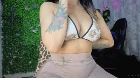 Snapshot of valquiria_sirgun chatting on July 28, 2026, 2:13 pm valquiria_sirgun online show from July 28, 2026, 2:13 pm