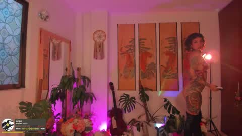 Snapshot of valyturner chatting on October 11, 2025, 9:35 pm online show from October 11, 2025, 9:35 pm