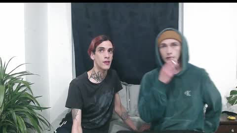 Vamp Noah and Dan online show from December 27, 2024, 3:42 am