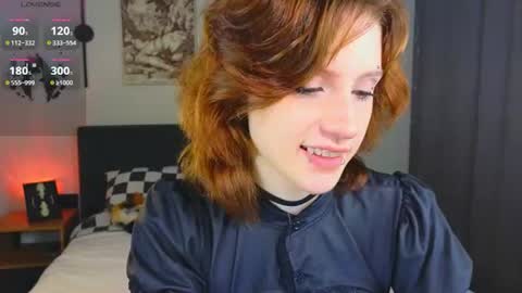 Snapshot of vampi_queen chatting on July 3, 2026, 7:09 pm Vampi online show from July 3, 2026, 7:09 pm