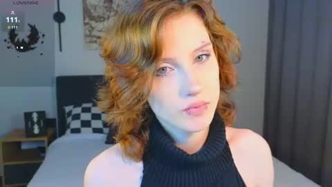 Snapshot of vampi_queen chatting on July 5, 2026, 6:04 pm Vampi online show from July 5, 2026, 6:04 pm
