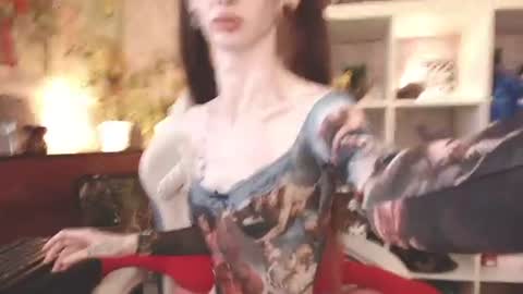 Snapshot of vampire_valentine chatting on June 21, 2026, 10:01 pm Mollyy Valentine online show from June 21, 2026, 10:01 pm