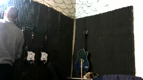 vampireathome online show from November 16, 2025, 3:56 am