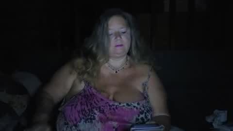 vampwoman online show from September 18, 2025, 5:31 am